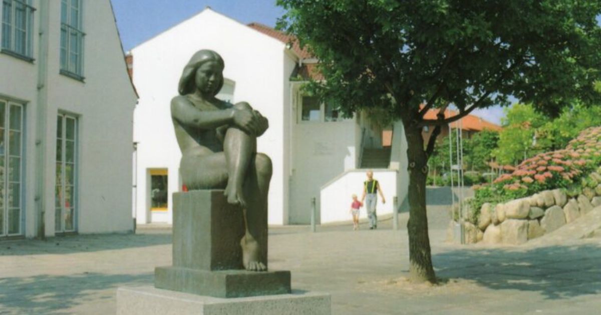 "Birgit" - Skulptur af Povl Søndergaard